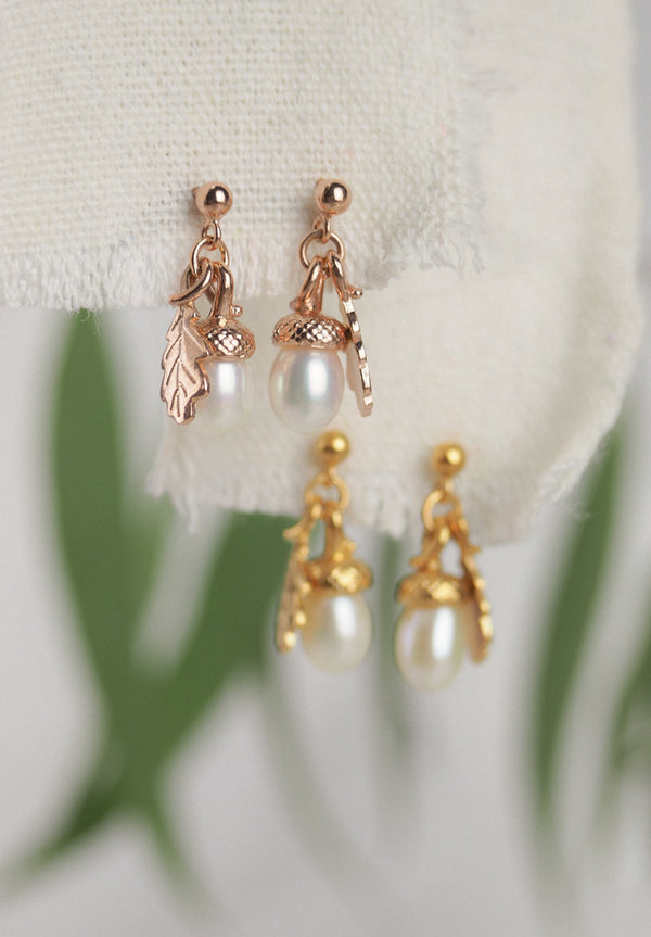 gold pearl acorn earrings with oak leaf